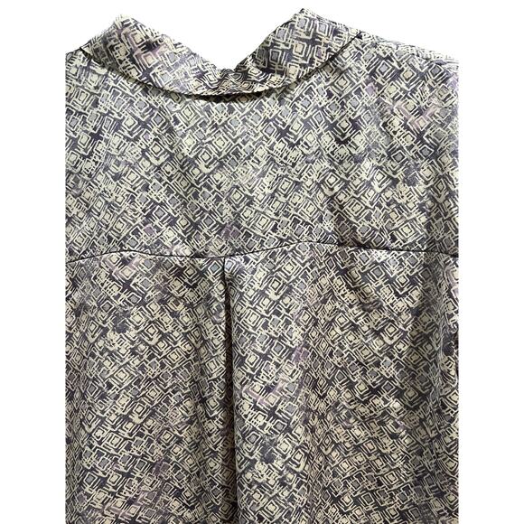 Antropologie Mystree Lavender Button Shirt Size L Satin - Picture 6 of 9
